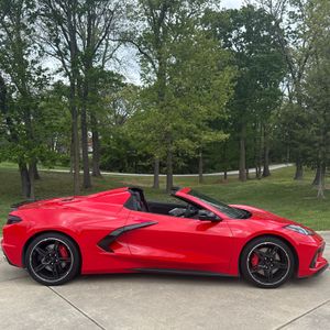 CHEVROLET CORVETTE STINGRAY - 6