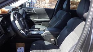 MITSUBISHI OUTLANDER SE - 3