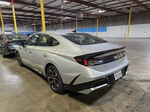 2025 Hyundai SONATA SEL 缩略图 15