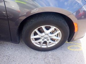 CHRYSLER PACIFICA TOURING L - 10