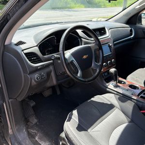 2014 Chevrolet TRAVERSE LT — миниатюра 25