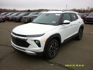 CHEVROLET TRAILBLAZER LT - 1