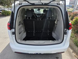 CHRYSLER PACIFICA LIMITED - 6