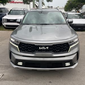 صورة 8 لـ 2023 KIA SORENTO HYBRID EX