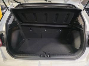 HYUNDAI VENUE SE - 6