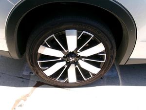 2025 Mitsubishi OUTLANDER SE — фото 9