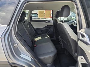 2025 Volkswagen TAOS SE 缩略图 29