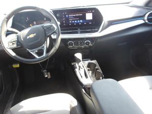CHEVROLET TRAX LT - 4