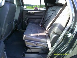 2025 Chevrolet TAHOE LT 照片 20