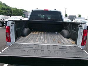 صورة 6 لـ 2023 FORD F-150 XLT