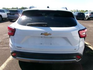 2025 Chevrolet TRAX LT 照片 15