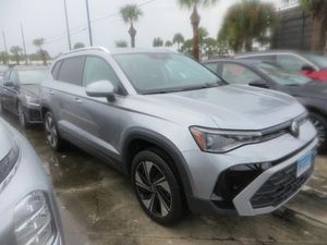 صورة 26 لـ 2025 Volkswagen TAOS SE