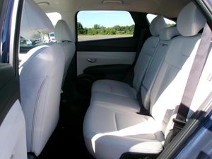 صورة 14 لـ 2025 Hyundai TUCSON SEL