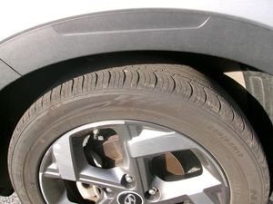 HYUNDAI VENUE SE - 9