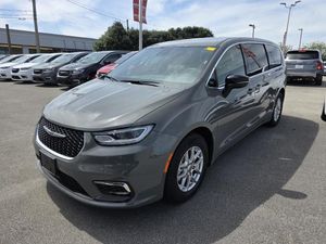 CHRYSLER PACIFICA SELECT - 1