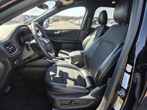 FORD ESCAPE ST-LINE - 3