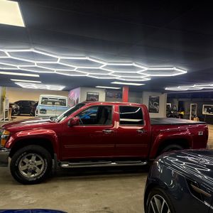 CHEVROLET COLORADO - 2