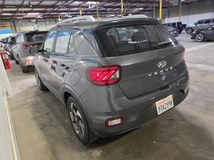 HYUNDAI VENUE SE - 9
