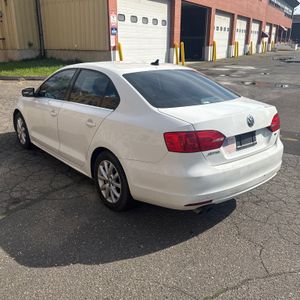 VOLKSWAGEN JETTA SE PZEV - 3