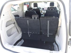 CHRYSLER PACIFICA TOURING L - 6