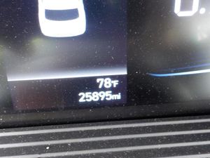 HYUNDAI VENUE SEL - 5