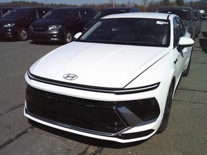 HYUNDAI SONATA SEL - 1