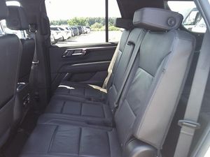 صورة 29 لـ 2025 Chevrolet TAHOE LT