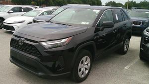 2025 Toyota RAV4 LE 照片 1