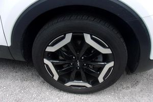 2025 KIA TELLURIDE S 照片 8