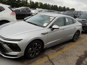 HYUNDAI SONATA - 1