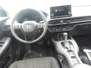 صورة 8 لـ 2025 Honda HR-V LX