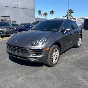 PORSCHE MACAN BASE - 1