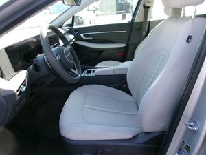 HYUNDAI SONATA SEL - 3