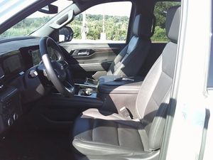 صورة 3 لـ 2025 Chevrolet TAHOE LT