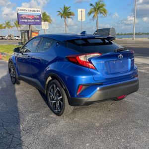 2019 Toyota C-HR LIMITED 照片 3