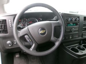 CHEVROLET EXPRESS PASSENGER LT - 4
