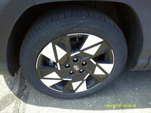 HYUNDAI KONA SEL - 10