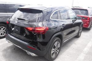 MERCEDES-BENZ GLA-CLASS - 2