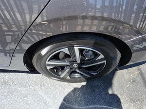 NISSAN SENTRA SV - 10