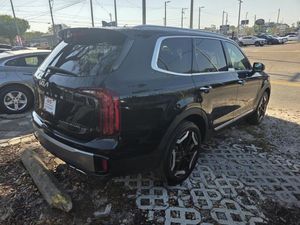 KIA TELLURIDE S - 2