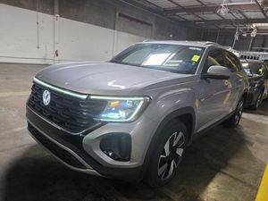 صورة 1 لـ 2025 Volkswagen ATLAS CROSS SPORT 2.0T SE W/TECHNOLOGY