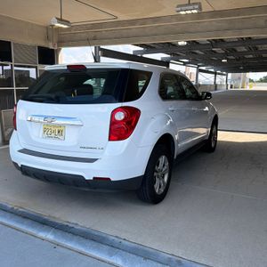 2010 Chevrolet EQUINOX LS 照片 3