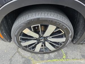 MITSUBISHI OUTLANDER SE - 8