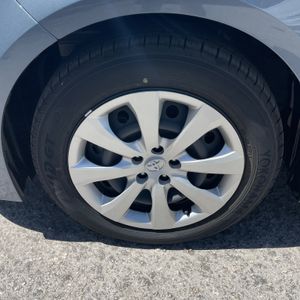 Toyota Corolla Hybrid LE - 10