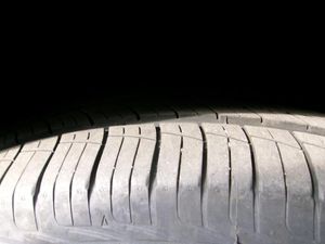 KIA CARNIVAL LXS - 8