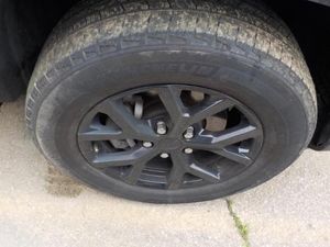 JEEP GRAND CHEROKEE - 10