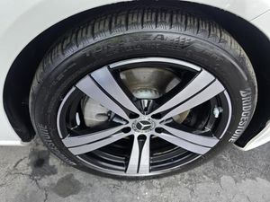 2025 Mercedes-BENZ C-CLASS 照片 9