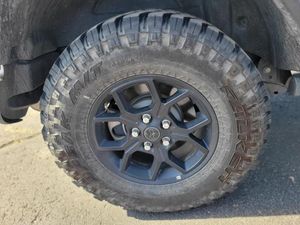 صورة مصغرة 14 لـ 2025 JEEP WRANGLER SPORT