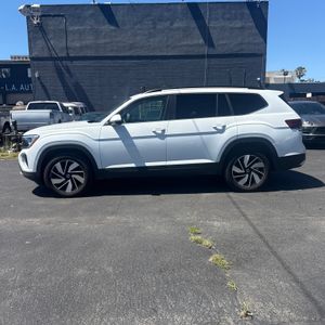 VOLKSWAGEN ATLAS SE 4MOTION - 2