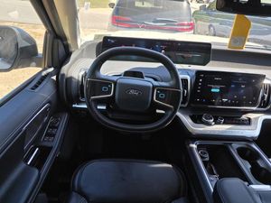 FORD EXPEDITION PLATINUM - 4